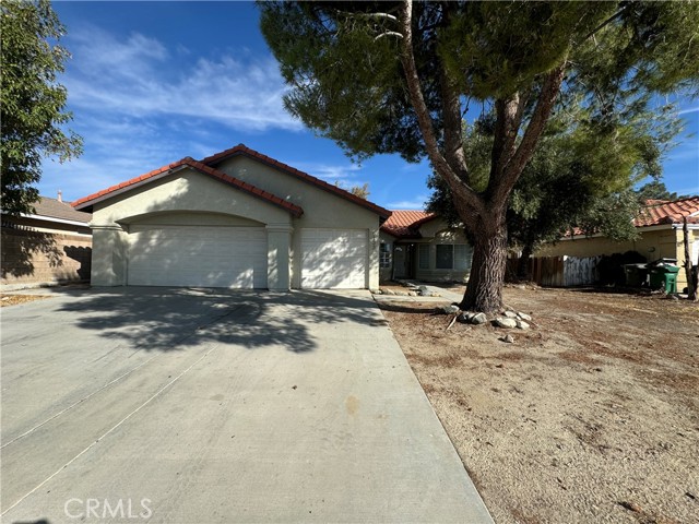 Detail Gallery Image 1 of 53 For 6133 Katrina Pl, Palmdale,  CA 93552 - 4 Beds | 2 Baths