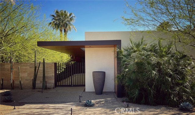 Image Number 1 for 275  W Via Lola in PALM SPRINGS