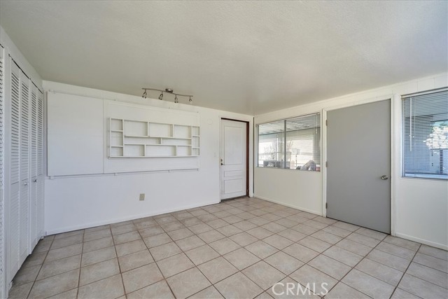 Detail Gallery Image 34 of 52 For 6372 Larchwood Dr, Huntington Beach,  CA 92647 - 4 Beds | 2 Baths