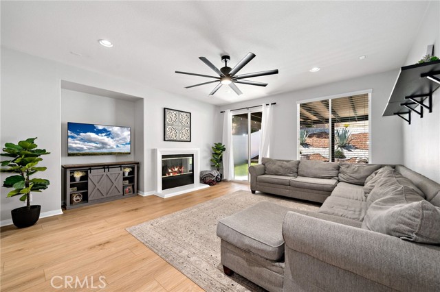 Detail Gallery Image 13 of 42 For 27286 Wedgewood Way, Murrieta,  CA 92562 - 4 Beds | 2 Baths