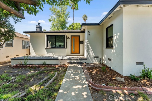 Detail Gallery Image 5 of 49 For 57 S Grand Oaks Ave, Pasadena,  CA 91107 - 3 Beds | 2 Baths