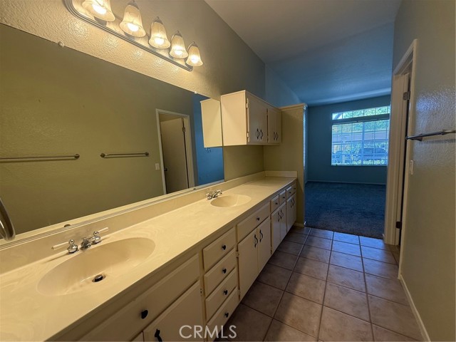 1 De Lino, Rancho Santa Margarita CA: https://media.crmls.org/medias/cb3404b4-f2a9-484b-8c28-6a25569c2f61.jpg