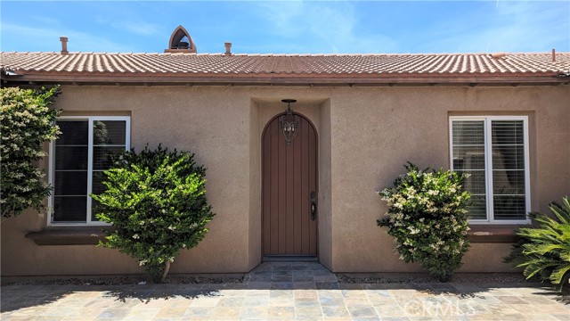6738 Serrano Avenue, Hesperia CA: https://media.crmls.org/medias/cb34c133-e424-40c6-8d86-6bd86dae0b56.jpg