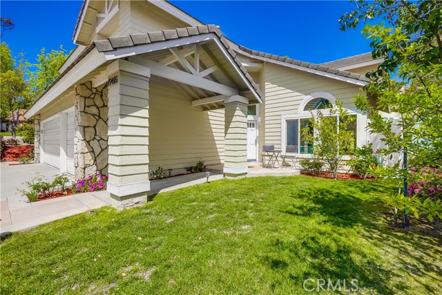 19416 Shadow Oak Drive, Lake Forest CA: https://media.crmls.org/medias/cb3531c6-77fa-44a0-8509-f46a0c1e27ce.jpg