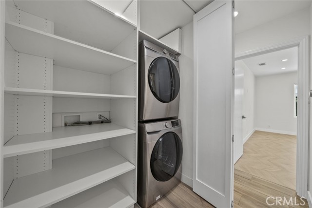 10341 Mcclemont Avenue, Tujunga CA: https://media.crmls.org/medias/cb3598b5-9cbd-481f-9138-8663c05ec29d.jpg