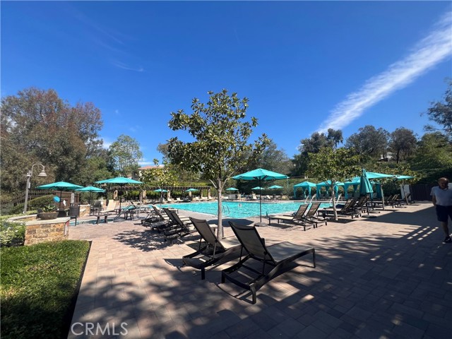 104 Seacountry Lane, Rancho Santa Margarita CA: https://media.crmls.org/medias/cb369d81-1f00-4661-b9dd-9d1f73413ded.jpg