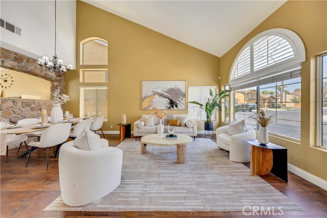 13283 Sunstream Drive, Chino Hills CA: https://media.crmls.org/medias/cb38906d-4cc3-463c-bf83-964f040afe9b.jpg