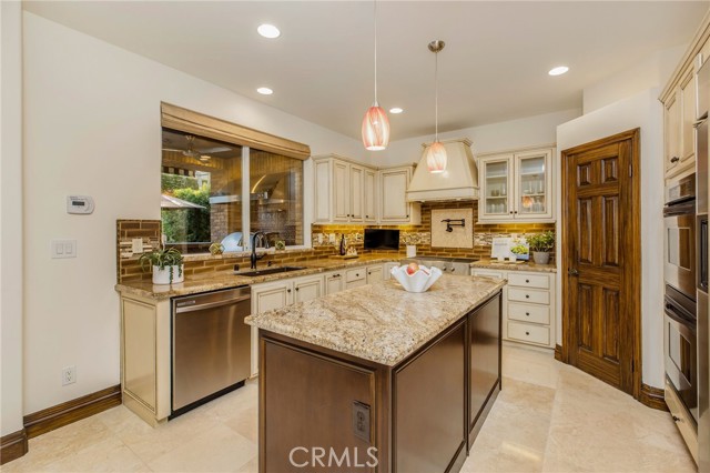 Detail Gallery Image 23 of 75 For 11 Sunswept Mesa, Aliso Viejo,  CA 92656 - 5 Beds | 4/1 Baths