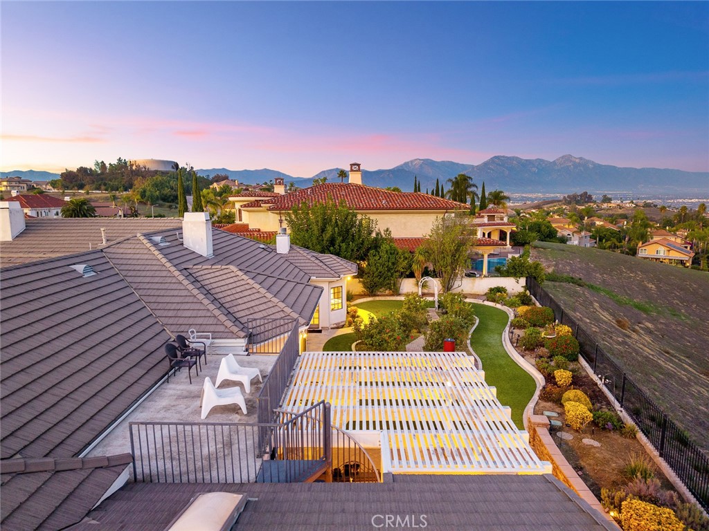 MLS #WS25257279 image #66