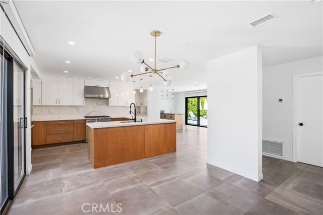 73534 Silver Moon Trail, Palm Desert CA: https://media.crmls.org/medias/cb39651e-238b-4ead-885a-471fc40f7400.jpg