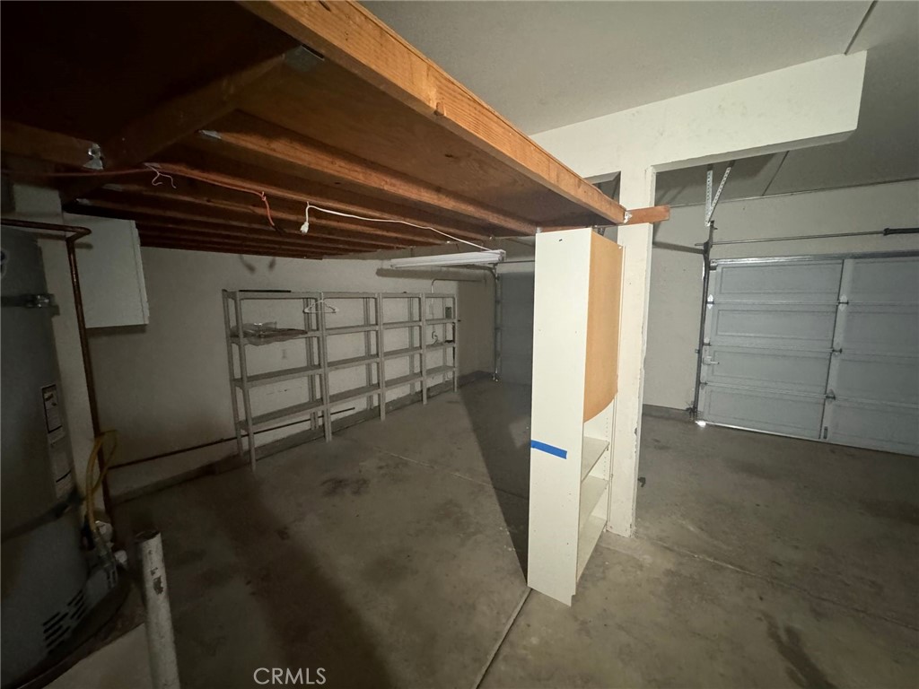 https://media.crmls.org/medias/cb3a0cc2-2921-44ba-9fef-b1c55cce5a9c.jpg?preset=X-Large