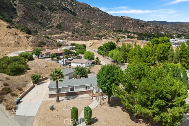 33325 Fairview Street, Lake Elsinore CA: https://media.crmls.org/medias/cb3b187c-cc7d-44e8-ac68-e494d6d91b5a.jpg