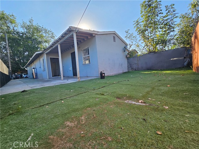 Detail Gallery Image 17 of 18 For 1555 E 107th, Los Angeles,  CA 90002 - 3 Beds | 2 Baths