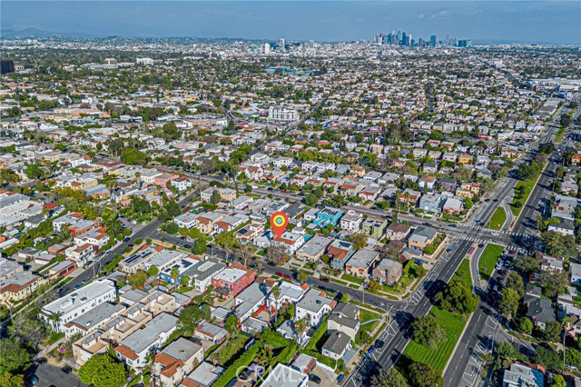 Detail Gallery Image 21 of 21 For 1226 Meadowbrook, Los Angeles,  CA 90019 - 6 Beds | 6 Baths