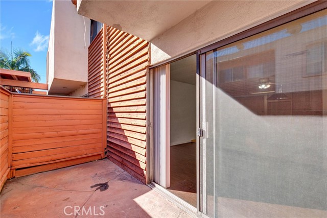 Detail Gallery Image 14 of 39 For 7033 Stewart and Gray Rd #24,  Downey,  CA 90241 - 2 Beds | 2 Baths