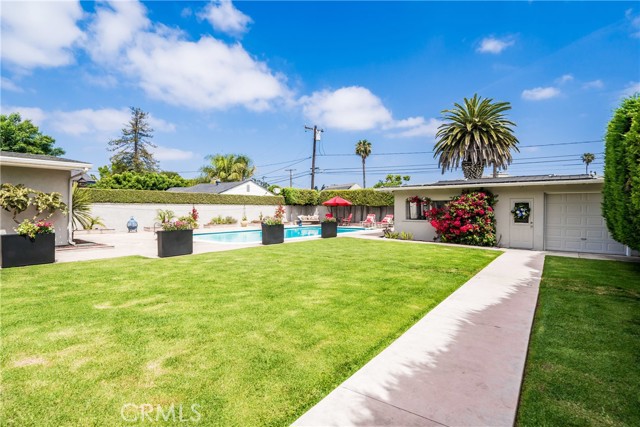 1031 E Andrews Drive, Long Beach CA: https://media.crmls.org/medias/cb3d222d-fd45-4cc5-8527-de03d4e756cc.jpg