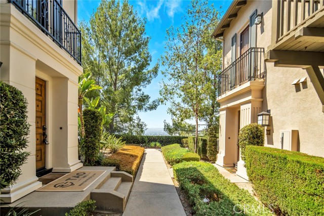 873 Terrace Lane W, Diamond Bar CA: https://media.crmls.org/medias/cb3d3c9f-375f-4faf-992e-cc5d86c3683b.jpg