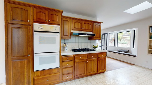 Kitchen Opens to Family Room