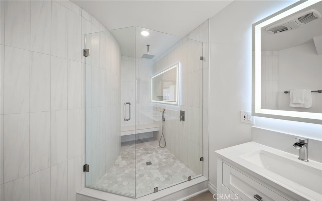 MLS #LG25270417 image #370