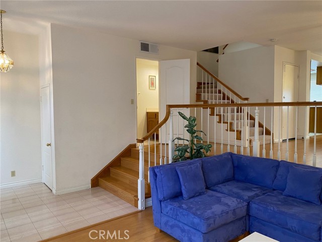 Detail Gallery Image 6 of 24 For 2300 Maple Ave #68,  Torrance,  CA 90503 - 3 Beds | 3 Baths