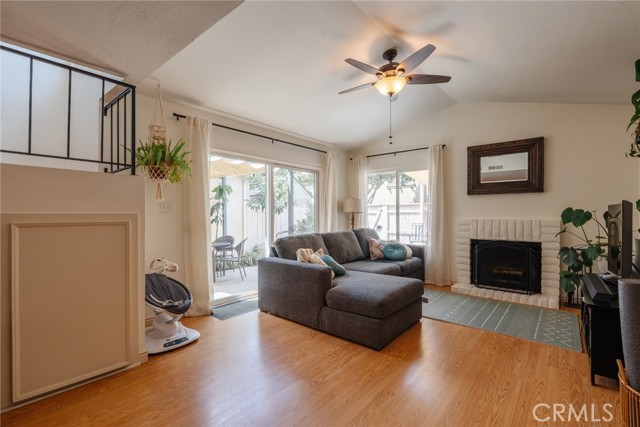 Detail Gallery Image 3 of 28 For 9578 Frank Way, Santee,  CA 92071 - 3 Beds | 2/1 Baths