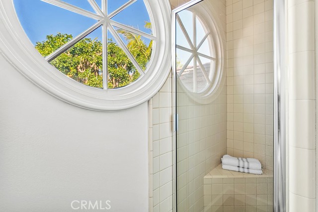 Detail Gallery Image 34 of 56 For 19 Harbor Pointe, Corona Del Mar,  CA 92625 - 4 Beds | 4/1 Baths