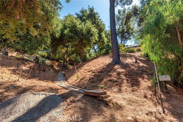 Detail Gallery Image 48 of 51 For 4208 Elzevir Rd, Woodland Hills,  CA 91364 - 1 Beds | 1 Baths