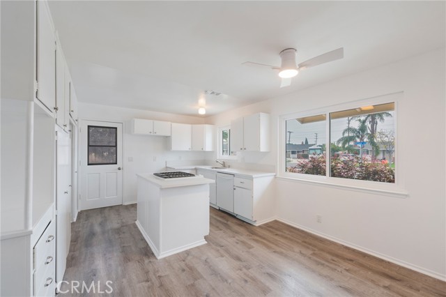 Detail Gallery Image 7 of 27 For 5201 Skylark, Huntington Beach,  CA 92649 - 3 Beds | 2 Baths