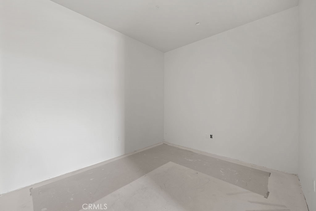 https://media.crmls.org/medias/cb400939-ceb0-4c22-a126-f3b55f69ff63.jpg?preset=X-Large