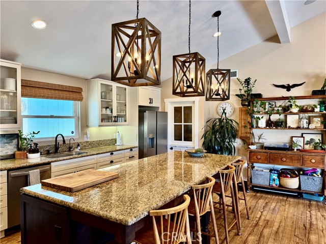 Detail Gallery Image 3 of 13 For 116 Avenida Lucia, San Clemente,  CA 92672 - 3 Beds | 2 Baths