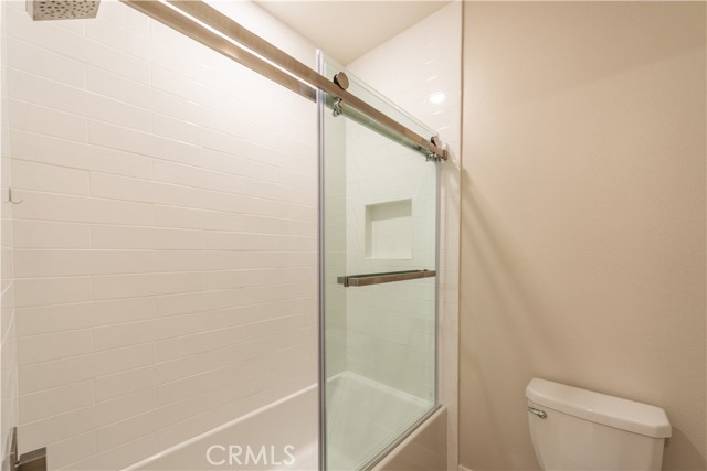 54 Sagan Way, Irvine CA: https://media.crmls.org/medias/cb40d671-1943-4548-9d03-0710f439dc00.jpg