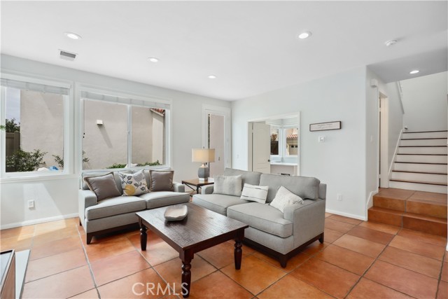 7327 Seafarer Place, Carlsbad CA: https://media.crmls.org/medias/cb41363d-2be4-4dc9-9784-504dbe062d48.jpg