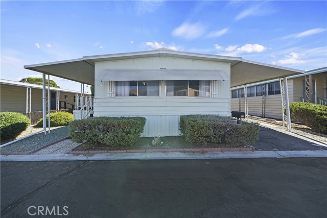 Detail Gallery Image 2 of 35 For 54999 Martinez Trl #52,  Yucca Valley,  CA 92284 - 2 Beds | 2 Baths
