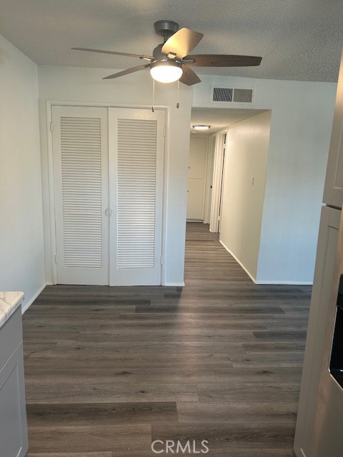 Detail Gallery Image 6 of 17 For 51099 Eisenhower #B,  La Quinta,  CA 92253 - 2 Beds | 1/1 Baths