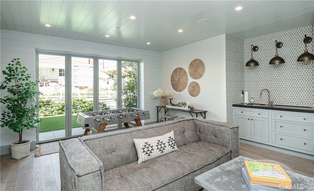 400 6th Street