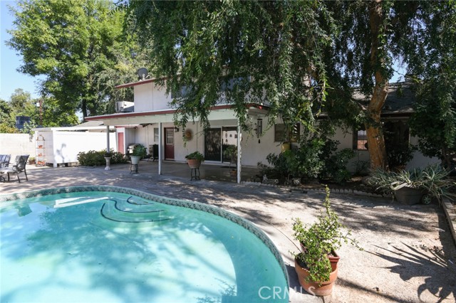 5295 Bronson Way, Riverside CA: https://media.crmls.org/medias/cb4226b7-c2b0-4892-b6ac-0198c2055699.jpg