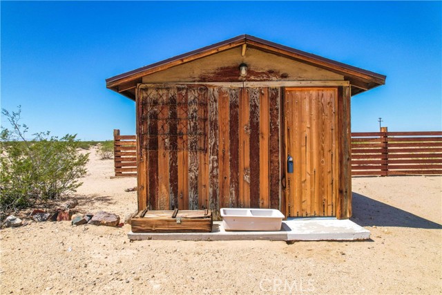 Detail Gallery Image 20 of 52 For 66488 Pole Line Rd, Joshua Tree,  CA 92252 - 0 Beds | 1 Baths