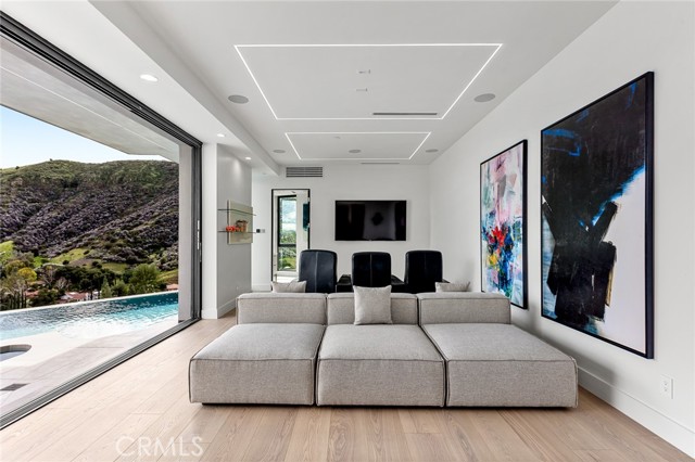 Detail Gallery Image 32 of 75 For 18 Stallion Rd, Bell Canyon,  CA 91307 - 5 Beds | 6 Baths