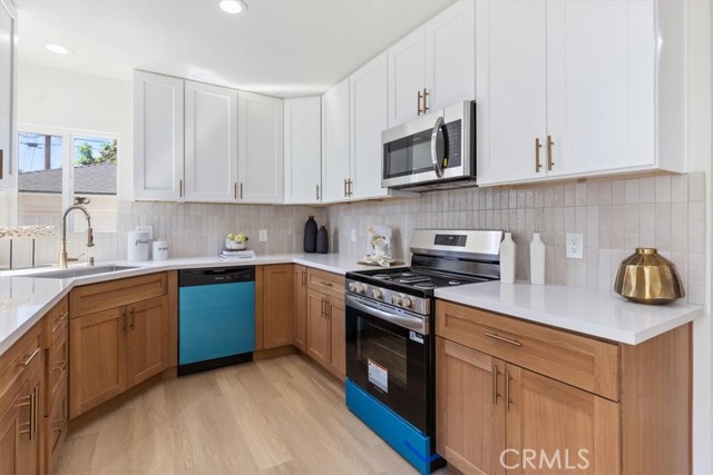 147 E 67th Way, Long Beach CA: https://media.crmls.org/medias/cb445b3c-8328-4d48-8528-6d18964baed2.jpg
