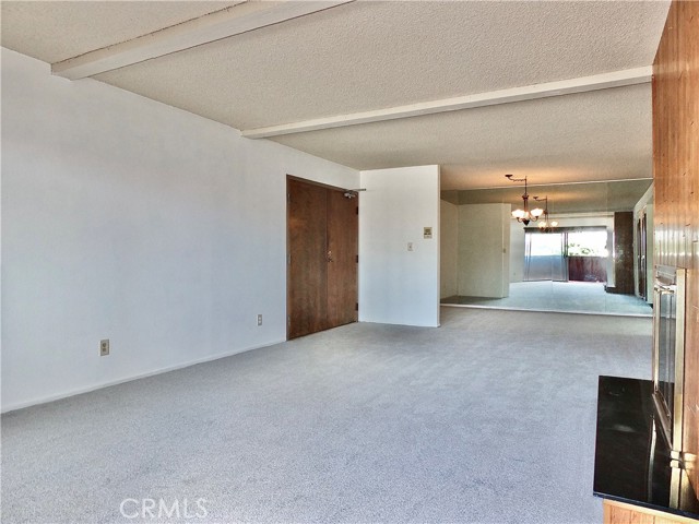 Detail Gallery Image 36 of 74 For 2805 E 3rd Street #10 #10,  Long Beach,  CA 90814 - 2 Beds | 2 Baths