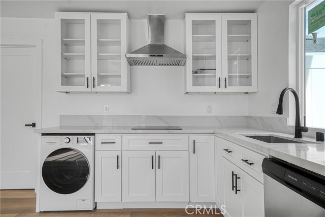 Detail Gallery Image 30 of 52 For 7909 Aldea Ave, Lake Balboa,  CA 91406 - – Beds | – Baths