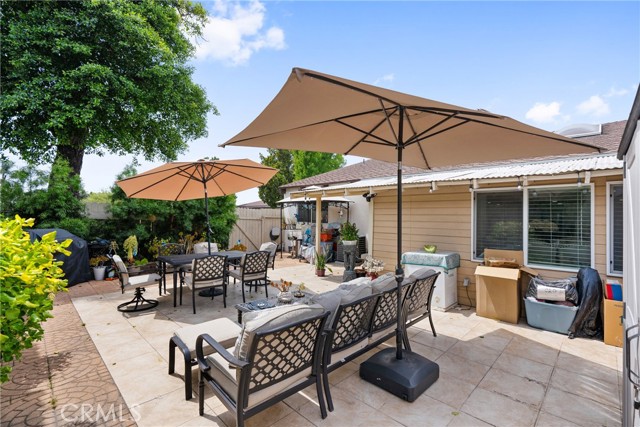 Detail Gallery Image 33 of 44 For 2011 W Katella, Anaheim,  CA 92804 - 4 Beds | 2 Baths