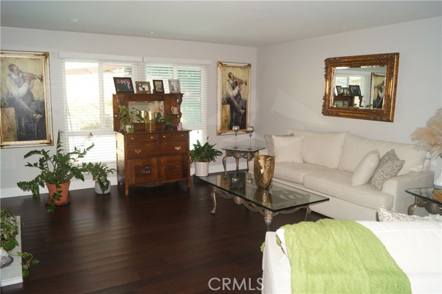Detail Gallery Image 5 of 32 For 840 Apache Trl, Riverside,  CA 92507 - 3 Beds | 2 Baths