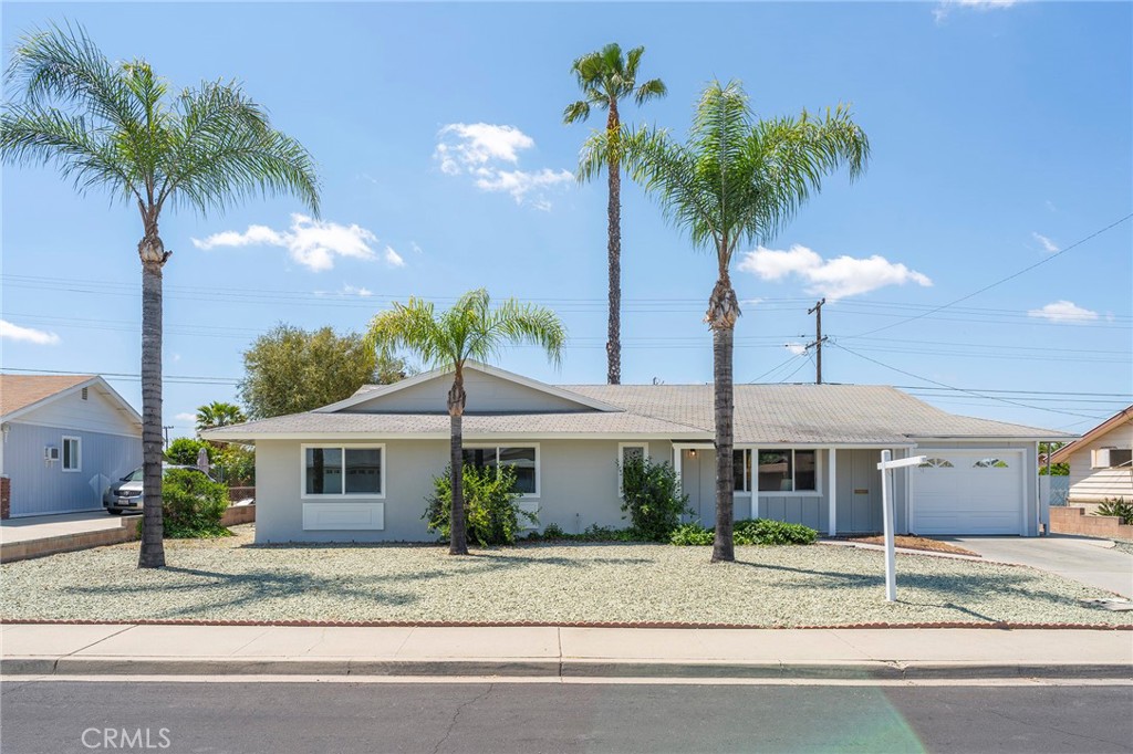 29821 Thornhill Drive, Menifee, CA 92586