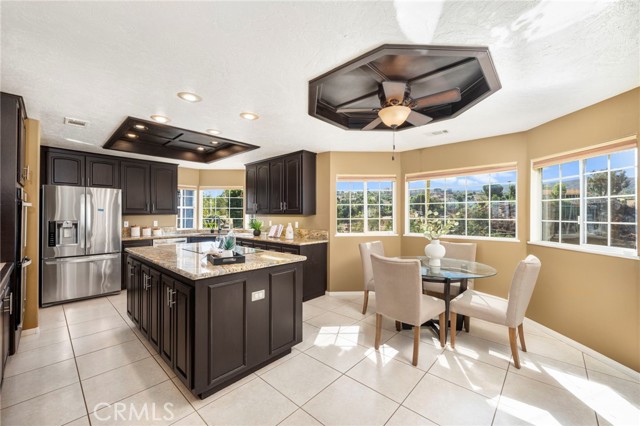 40115 Via Cordova, Temecula CA: https://media.crmls.org/medias/cb483e7f-9aa0-4830-a82c-6a386c40bc23.jpg