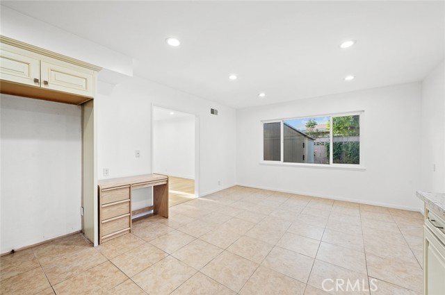 153 Underhill Drive, Glendora CA: https://media.crmls.org/medias/cb48dc6c-396e-4e91-9c22-49f2a646fd39.jpg