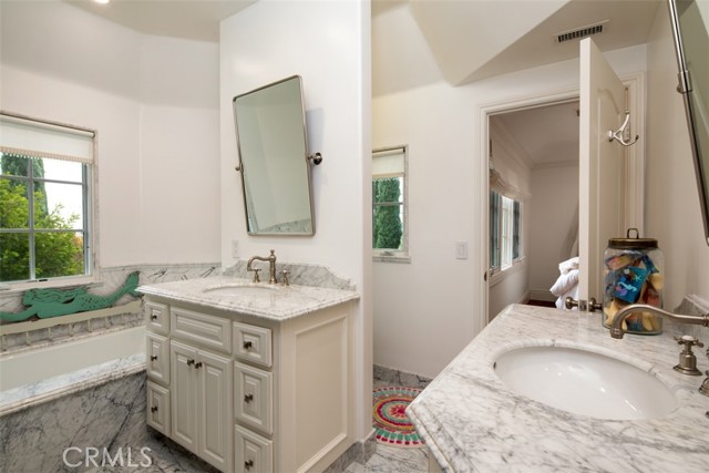 Detail Gallery Image 33 of 53 For 30602 Hunt Club Dr, San Juan Capistrano,  CA 92675 - 6 Beds | 5/1 Baths