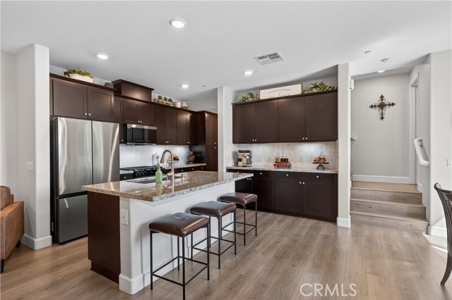 Detail Gallery Image 6 of 32 For 16502 Casa Grande, Fontana,  CA 92336 - 3 Beds | 2/1 Baths