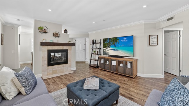 Detail Gallery Image 4 of 38 For 5420 Copper Canyon 3a,  Yorba Linda,  CA 92887 - 3 Beds | 2 Baths