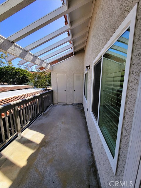 429 Tangelo, Irvine CA: https://media.crmls.org/medias/cb4ce89e-b722-4de3-9642-45c4ac15cbd5.jpg